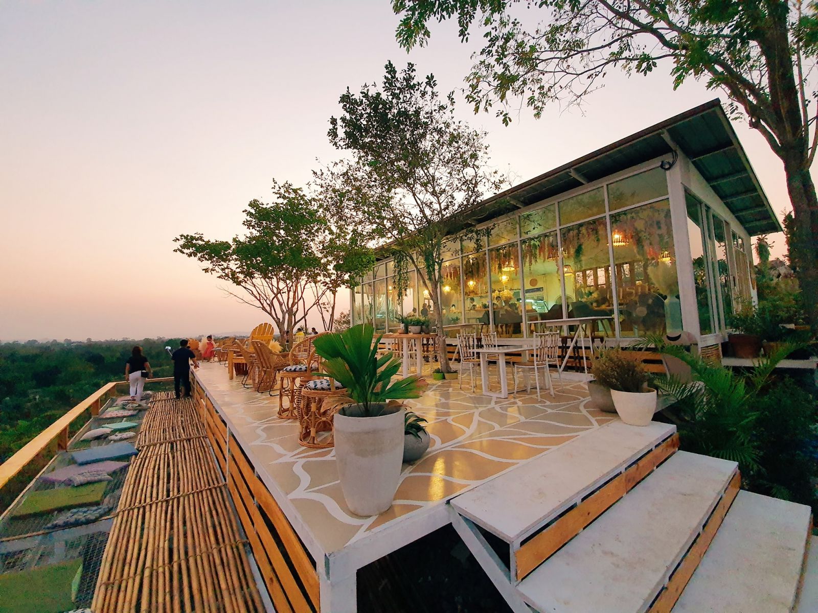 The 10 cafes in Kanchanaburi that must visit. (Part 1 of 3)